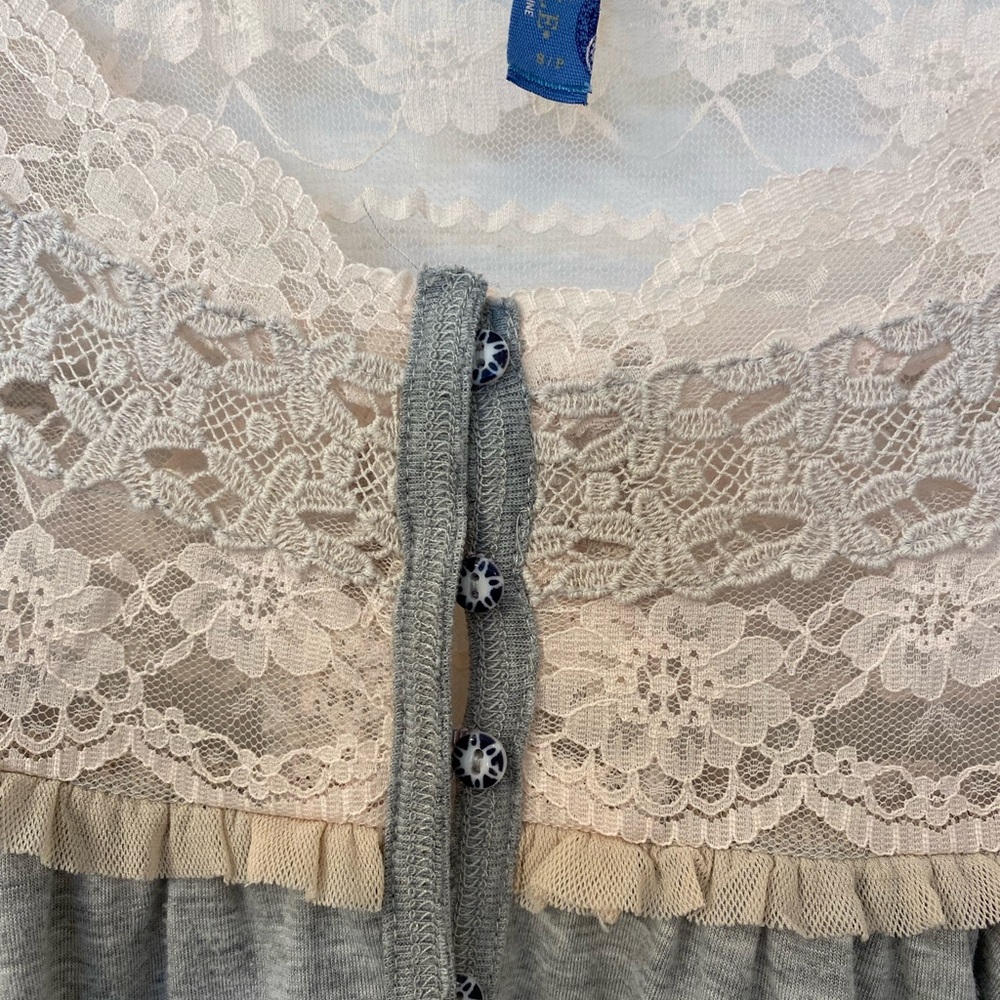 🌸 FREE PEOPLE TOP 🌺 - Picture 4 of 4